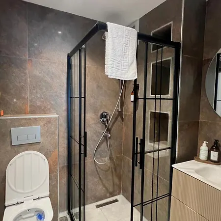 Apartment Leos Apart1 Side